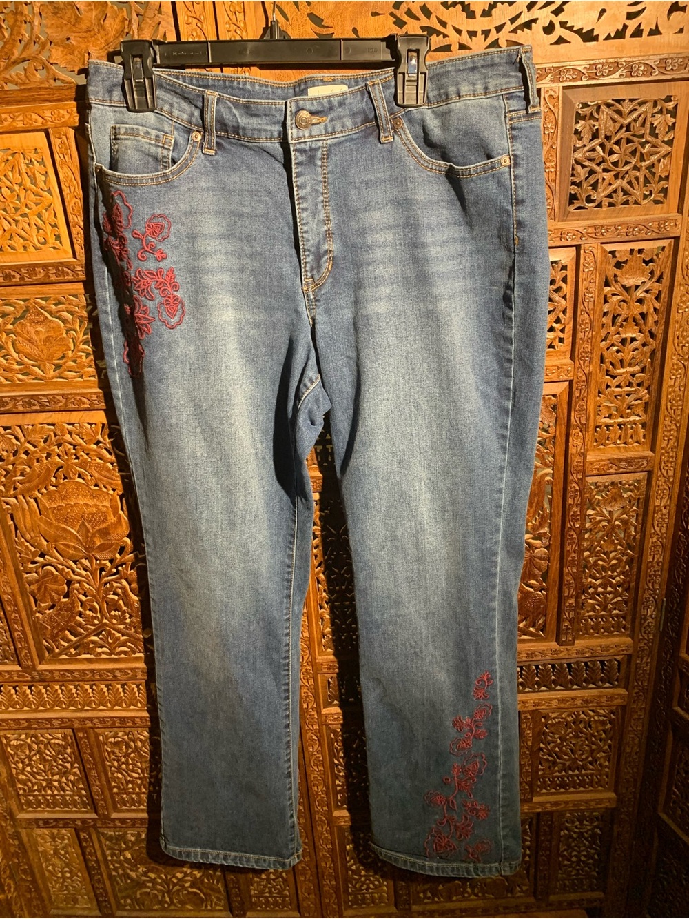 Wonderly Blue Straight-Leg Jeans with Red Embroidery